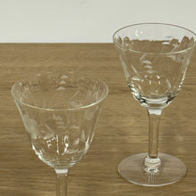 Load image into Gallery viewer, Etched Port Glasses, set of 4