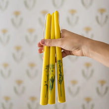 Load image into Gallery viewer, Yellow Floral Inlaid Candles - set of 3
