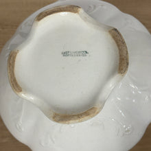 Load image into Gallery viewer, Antique Vintage + Wash Basin Set

